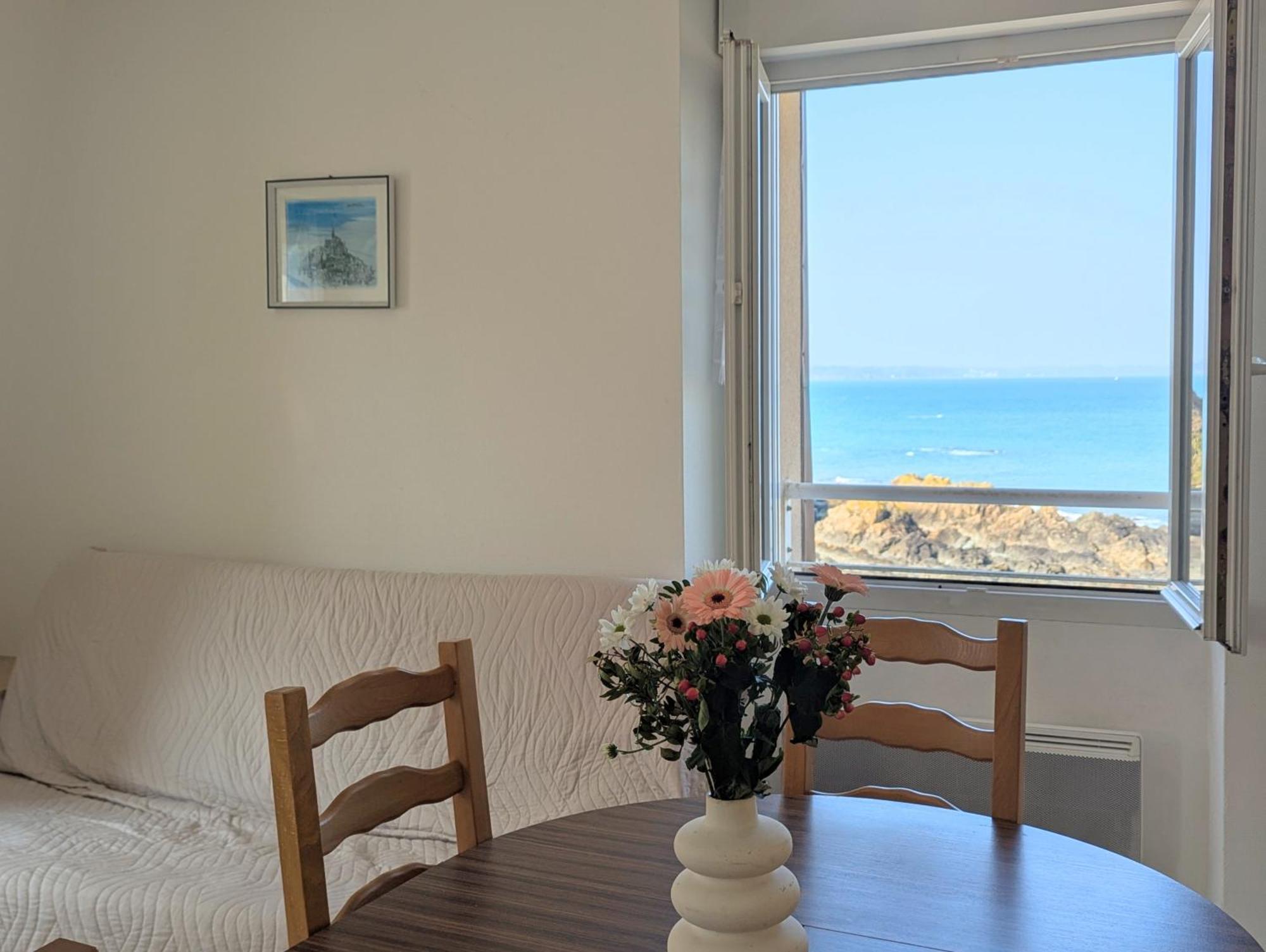Appart Vue Mer-Au Pied Du Chemin De Randonnee " Bassan" 플랑구에누알 외부 사진
